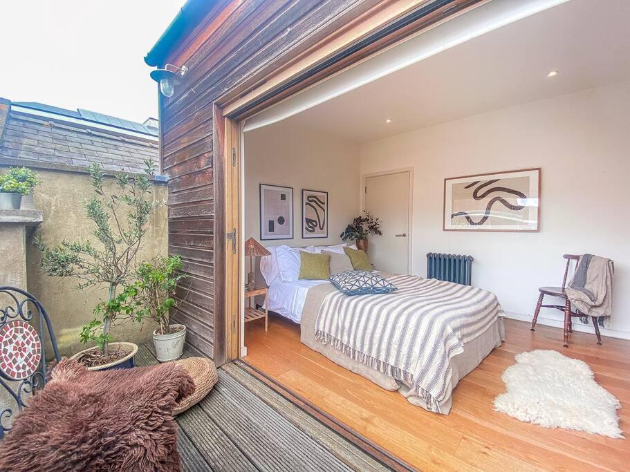 Penthouse At The Old Tea Factory Appartement Londen Buitenkant foto