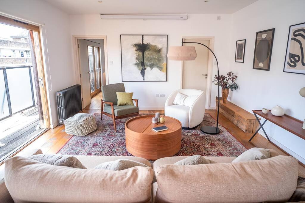 Penthouse At The Old Tea Factory Appartement Londen Buitenkant foto